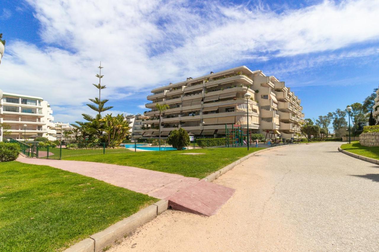Apartamento Con Espectaculares Vistas Al Golf En Marbella - Xallas 2 3 Apartamento Exterior foto